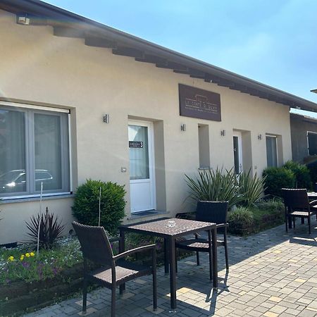 La Corte Di Silvia Sesto Calende Ngoại thất bức ảnh