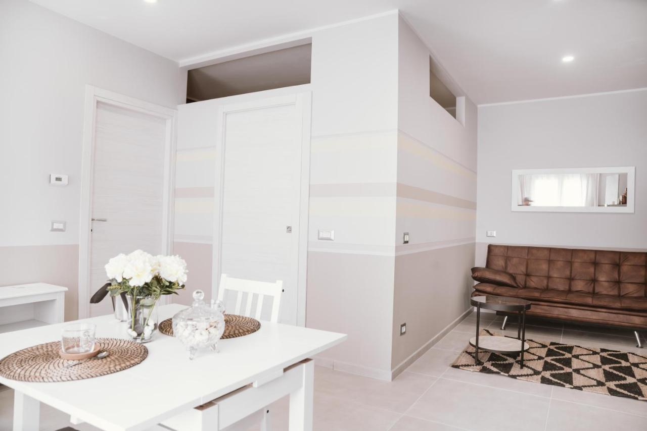 La Corte Di Silvia Sesto Calende Ngoại thất bức ảnh