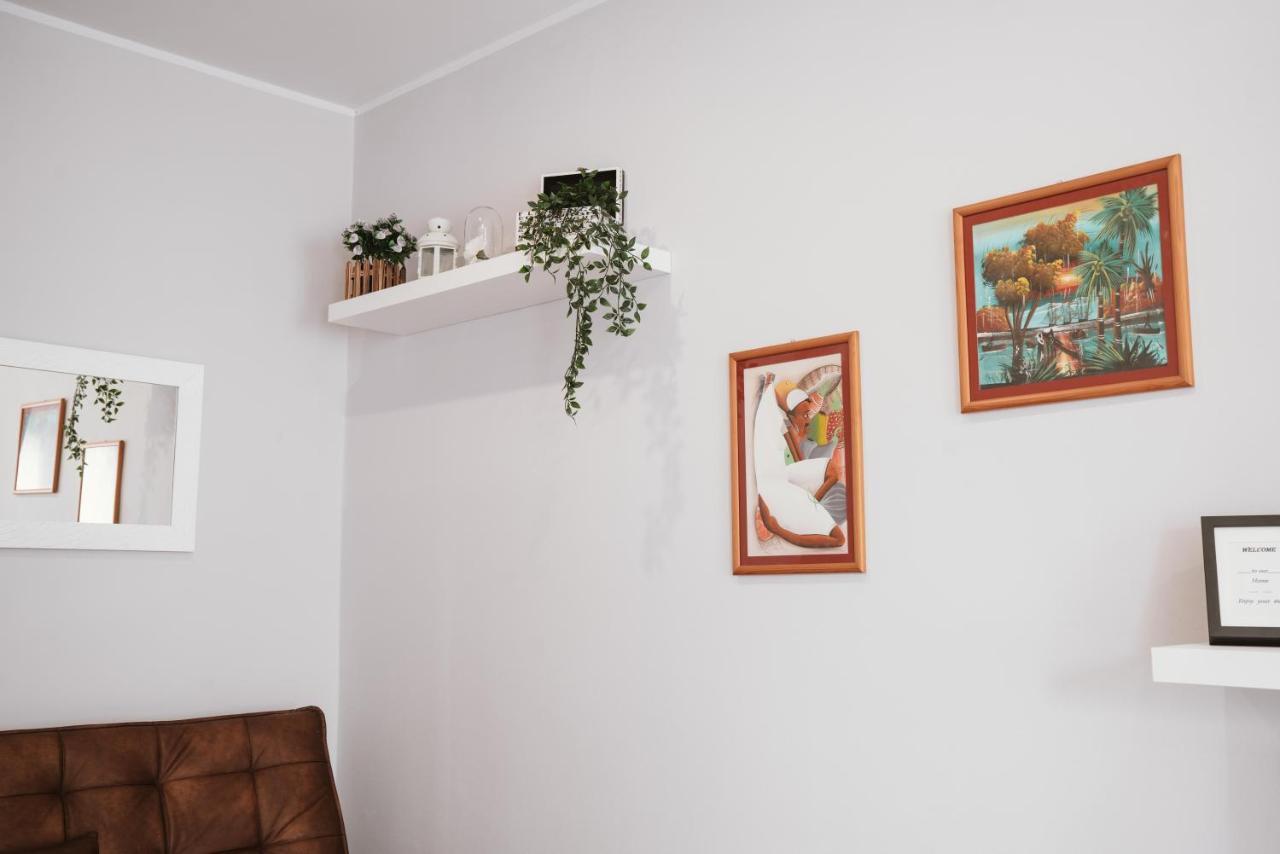 La Corte Di Silvia Sesto Calende Ngoại thất bức ảnh