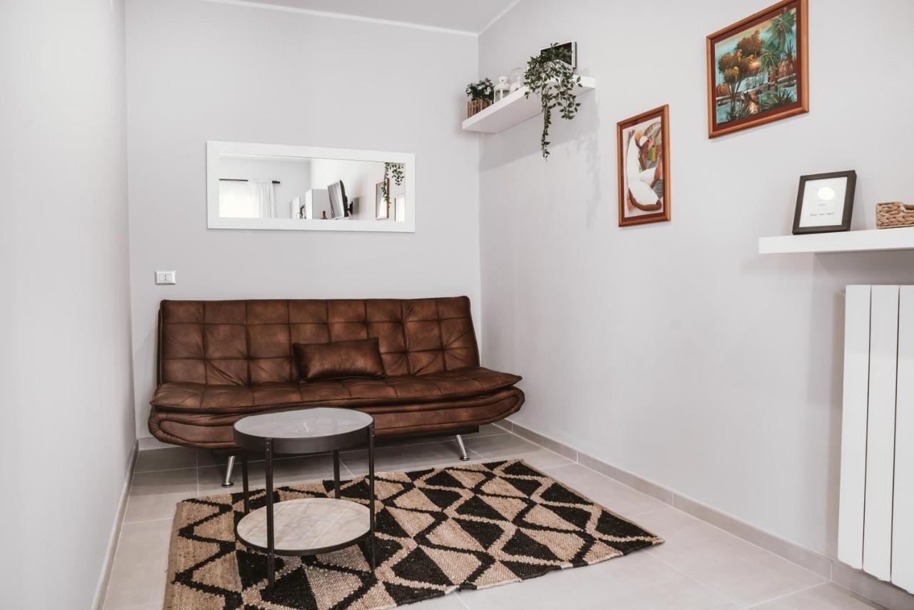 La Corte Di Silvia Sesto Calende Ngoại thất bức ảnh