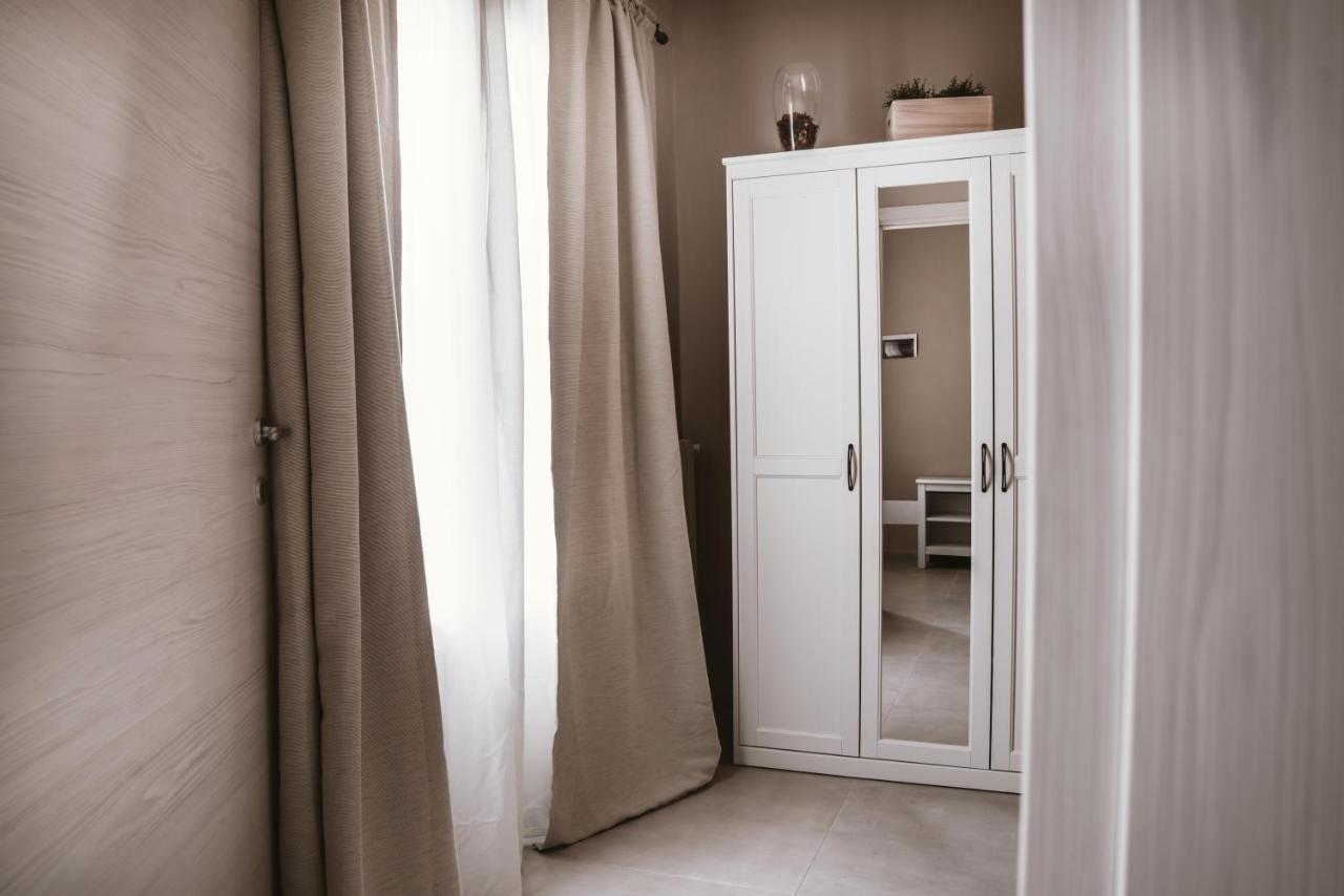 La Corte Di Silvia Sesto Calende Ngoại thất bức ảnh